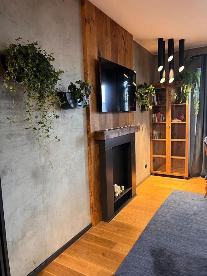 Апартаменти Lake Park Apartament With Free Parking Airport Netflix Варшава Екстер'єр фото