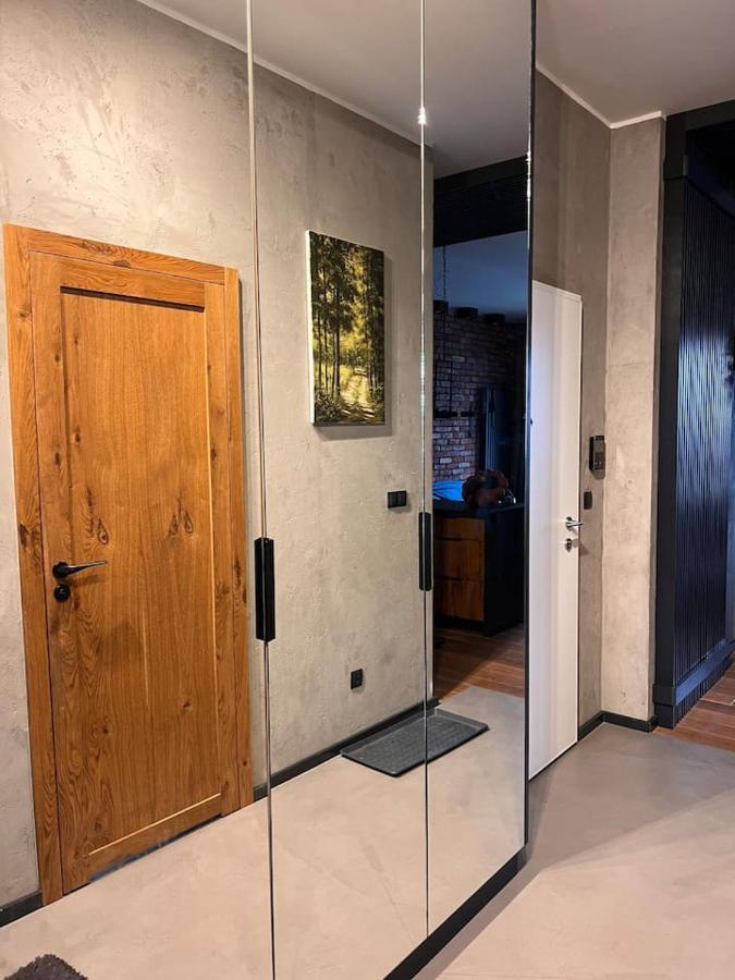 Апартаменти Lake Park Apartament With Free Parking Airport Netflix Варшава Екстер'єр фото