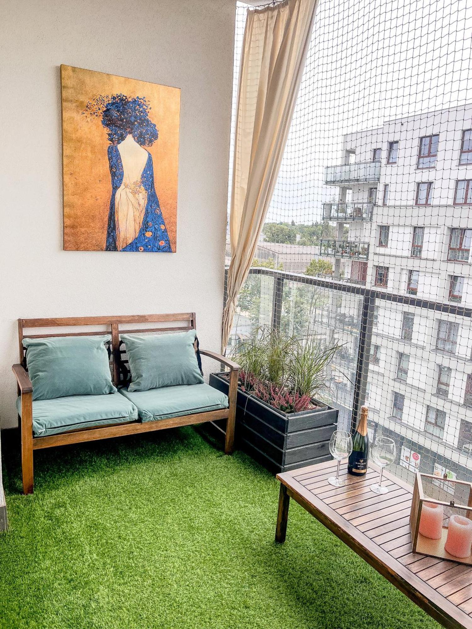 Апартаменти Lake Park Apartament With Free Parking Airport Netflix Варшава Екстер'єр фото